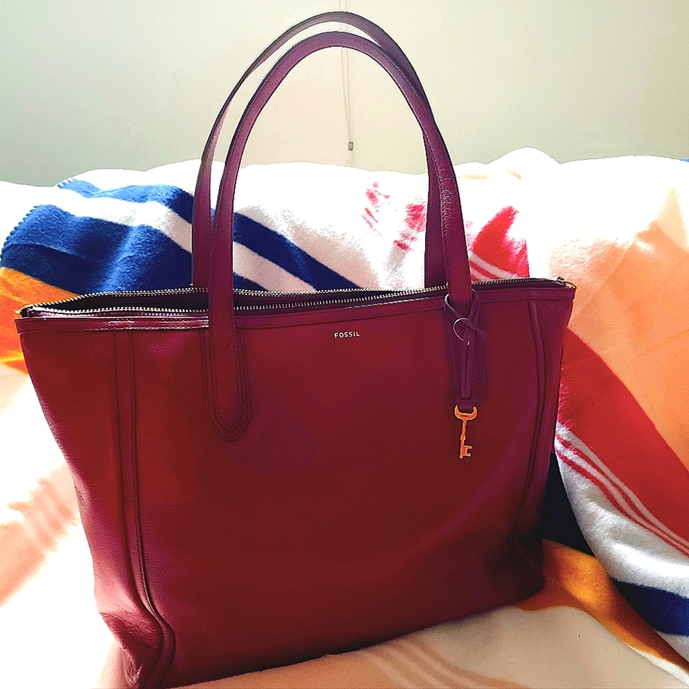 Fossil Tote - SOLD